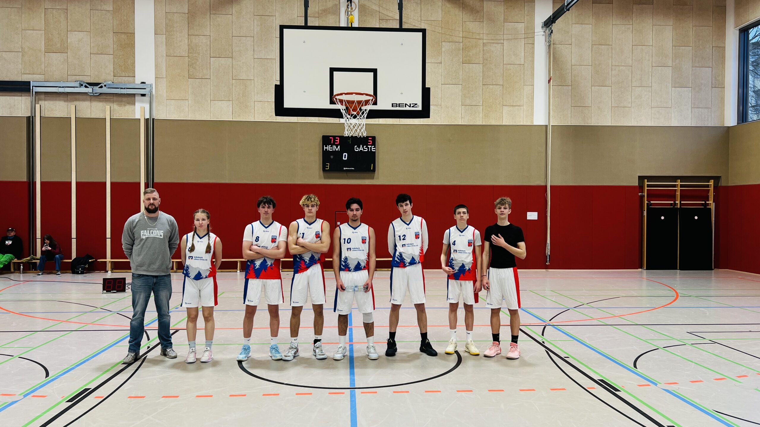 Dominanter Heimsieg: Zittauer Falcons fliegen zum 79:55-Erfolg gegen HTW Dresden