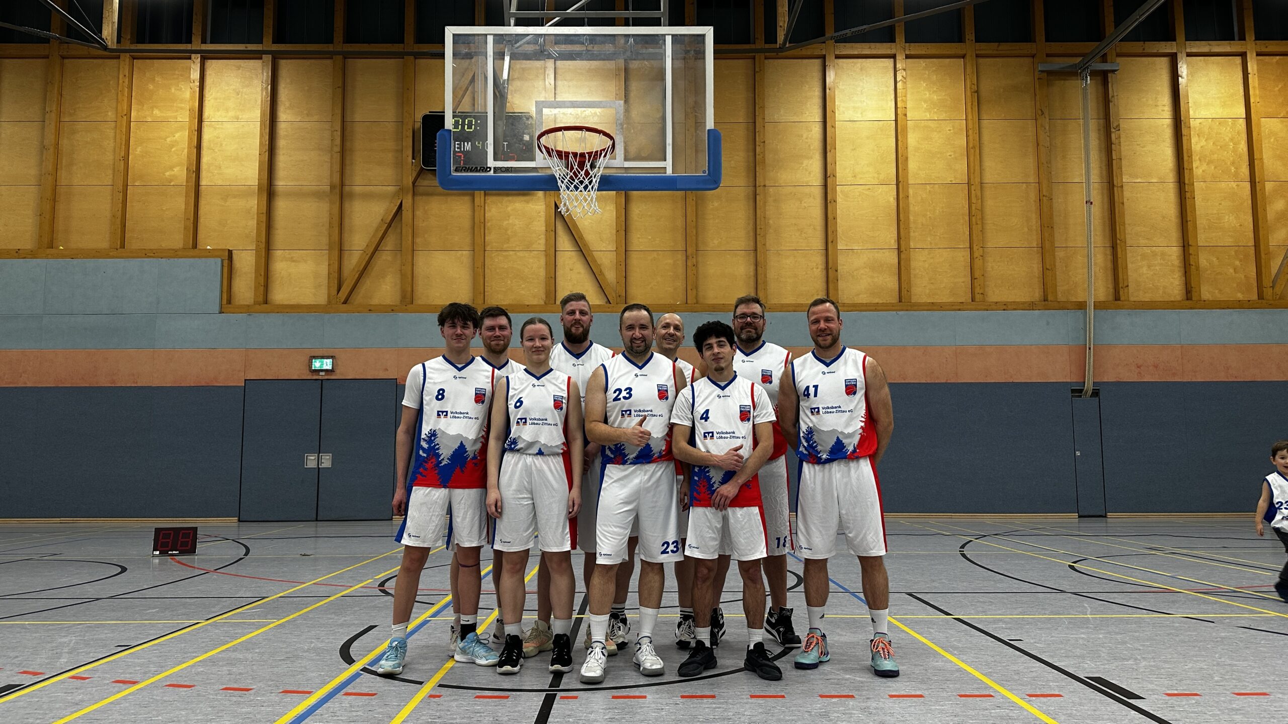 🔥 Heimsieg im Nest: Falcons dominieren im Zittauer Hexenkessel!